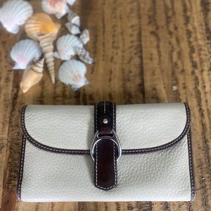 Vintage Dooney and Bourke Wallet